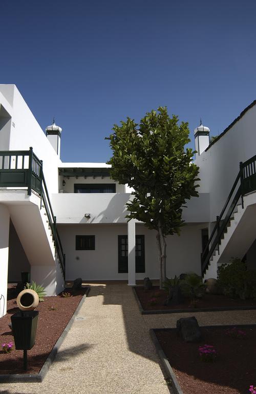 Apartamentos Los Pueblos Puerto del Carmen  Exterior foto